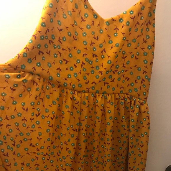 Sold🌷 - Picture 2 of 4